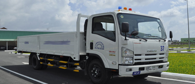 Học Bằng Lái Xe Tải Hạng C1 TPHCM