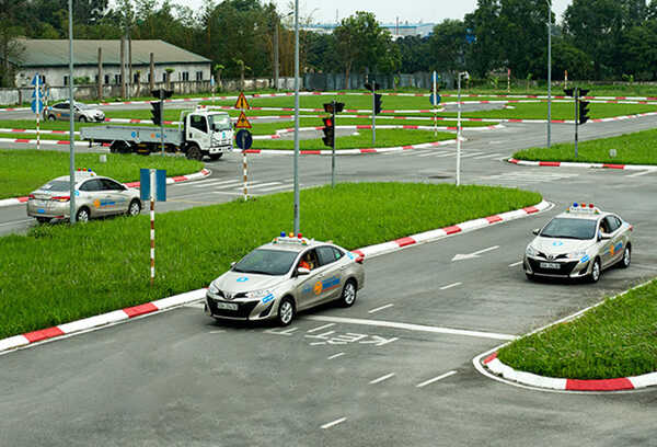Quy trình thi bằng lái xe ô tô từ A–Z